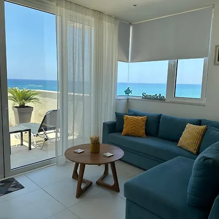 Nathalie's Beachfront Retimno